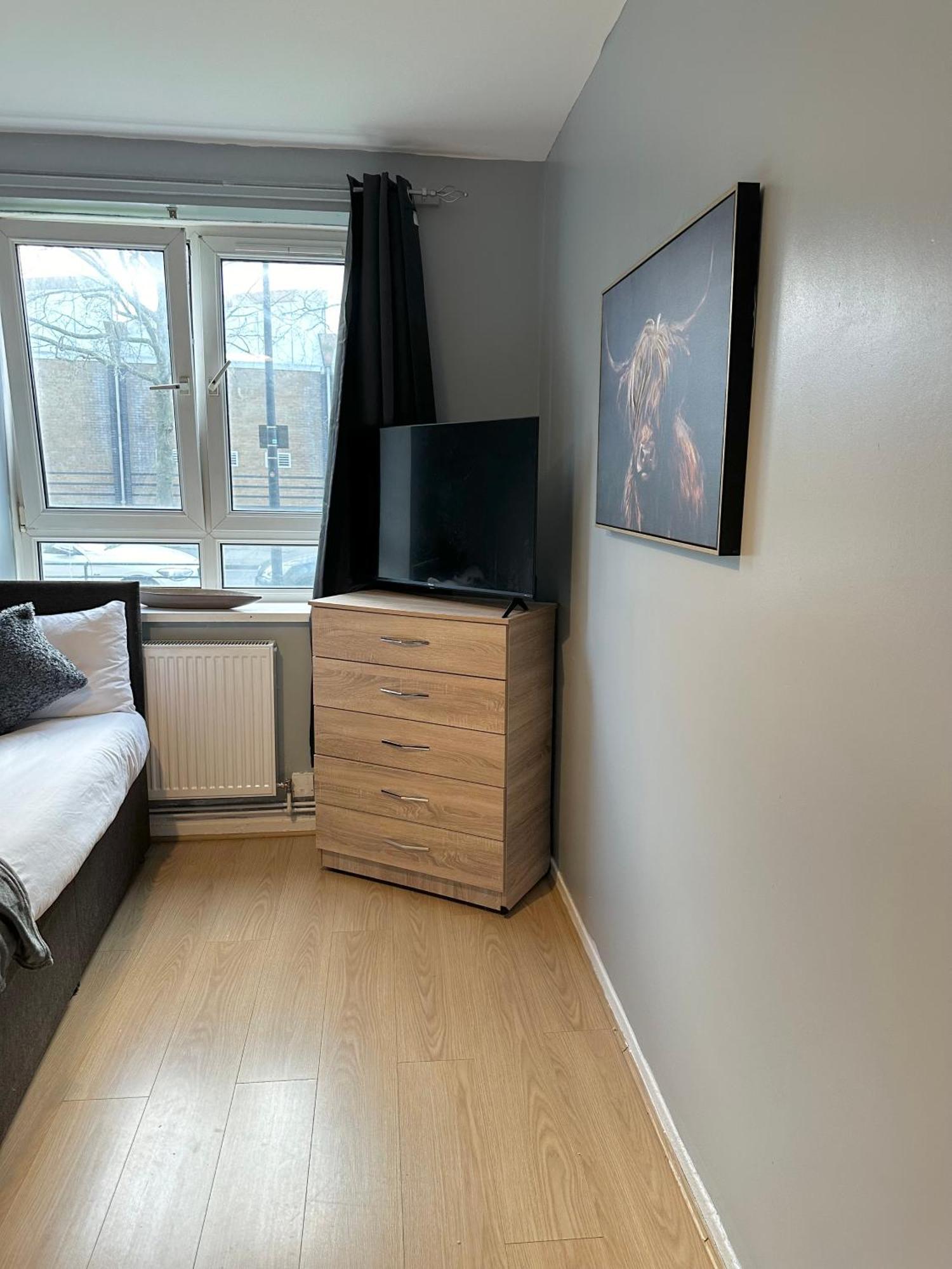 1 Bedroom Flat In Whitechapel, London Exterior photo